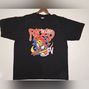 NWOT Shaka Wear Street Wear Essentials USA Component World Famous HeavyWeight